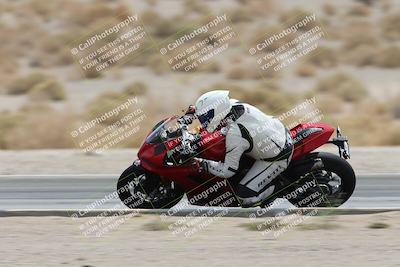media/May-05-2025-Moto Forza (Mon) [[3c1838c5e5]]/2-B Group/Session 3 (Panning Test Turn 14 Inside)/